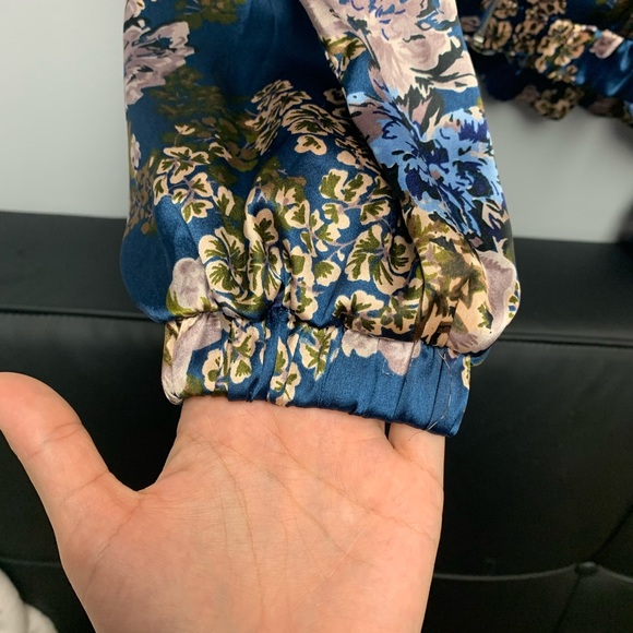 Lightweight bomber floral jacket, Wet Seal, size XL - Picture 8 of 9